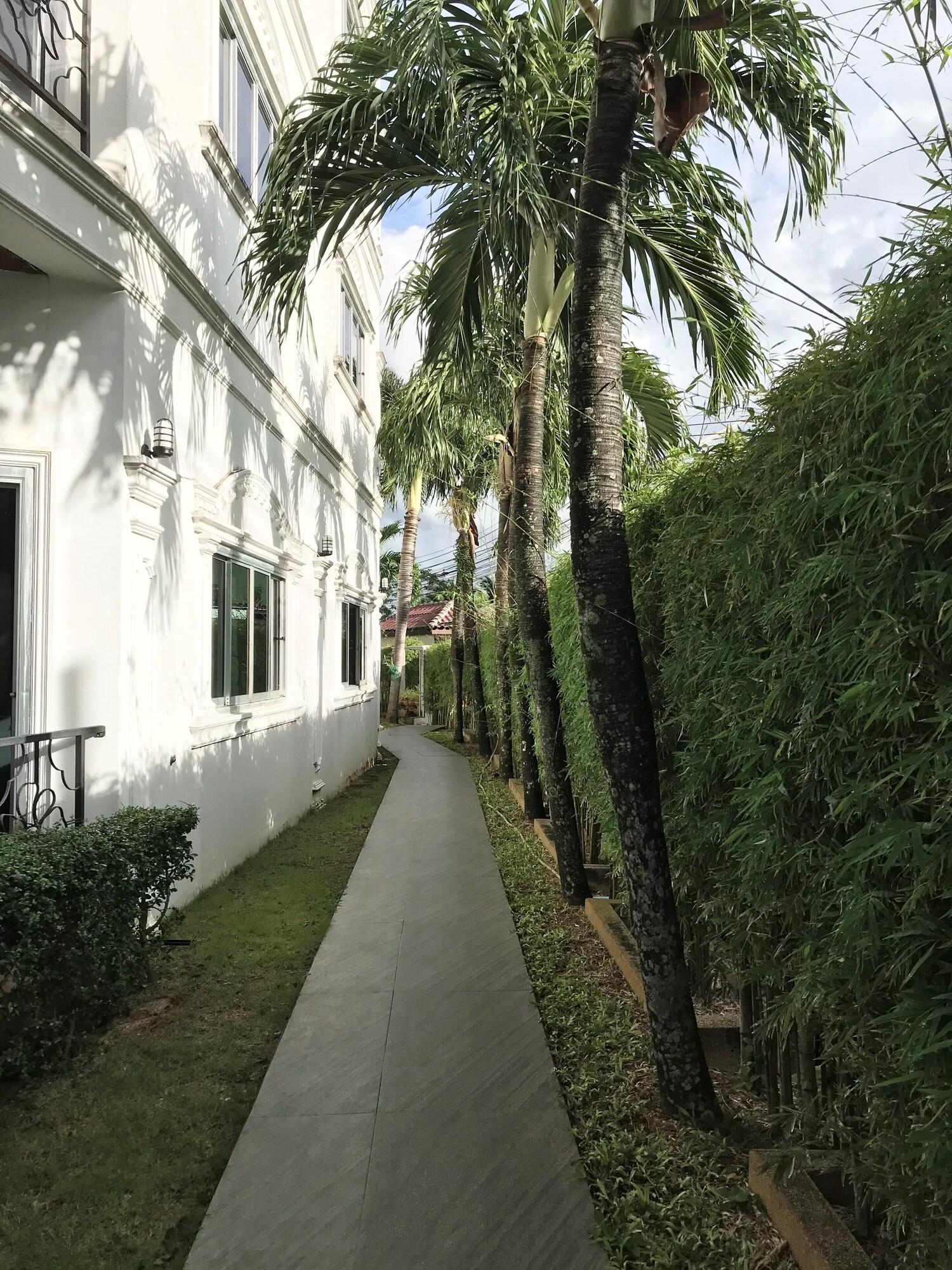 Orchid Kathu Heights Service Apartments Экстерьер фото