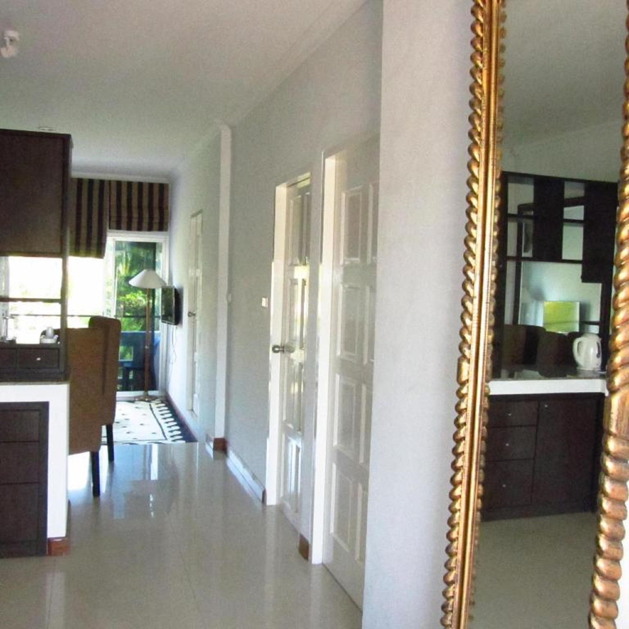 Orchid Kathu Heights Service Apartments Экстерьер фото
