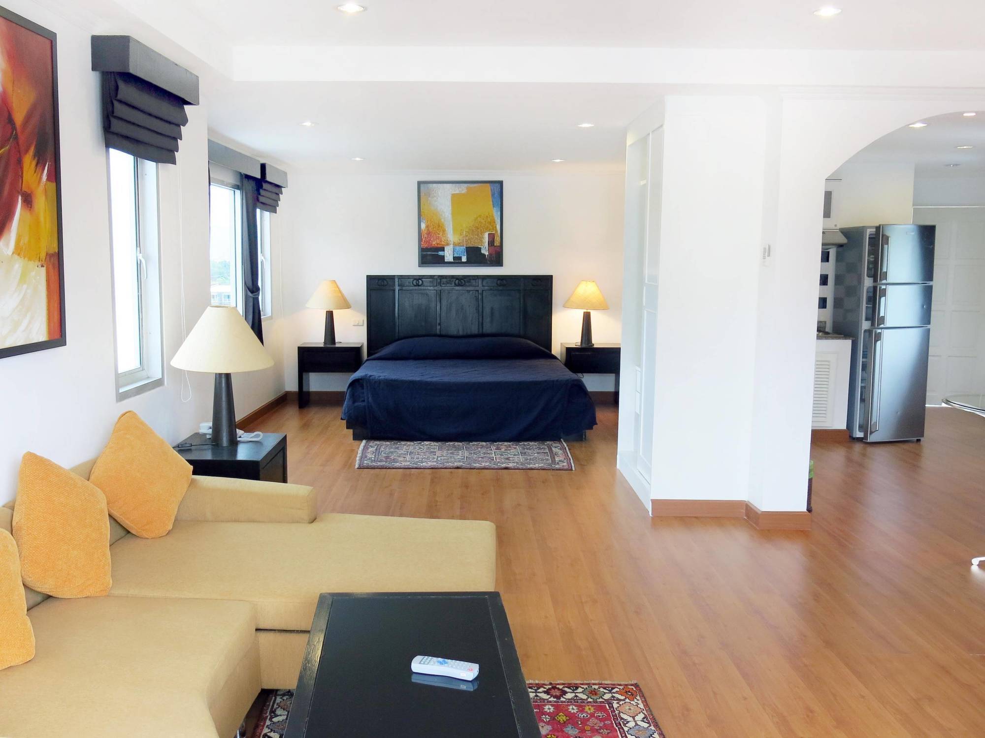 Orchid Kathu Heights Service Apartments Экстерьер фото